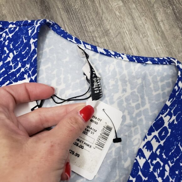 Diane Von Furstenburg Serpent Wrap Dress Sz 2 NWT - Picture 5 of 7